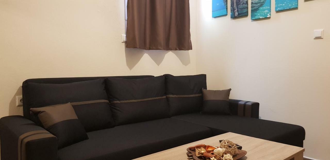 Appartement City'S Center Lux. Apt.Up 4 Persons And Bbq à Kavala Extérieur photo